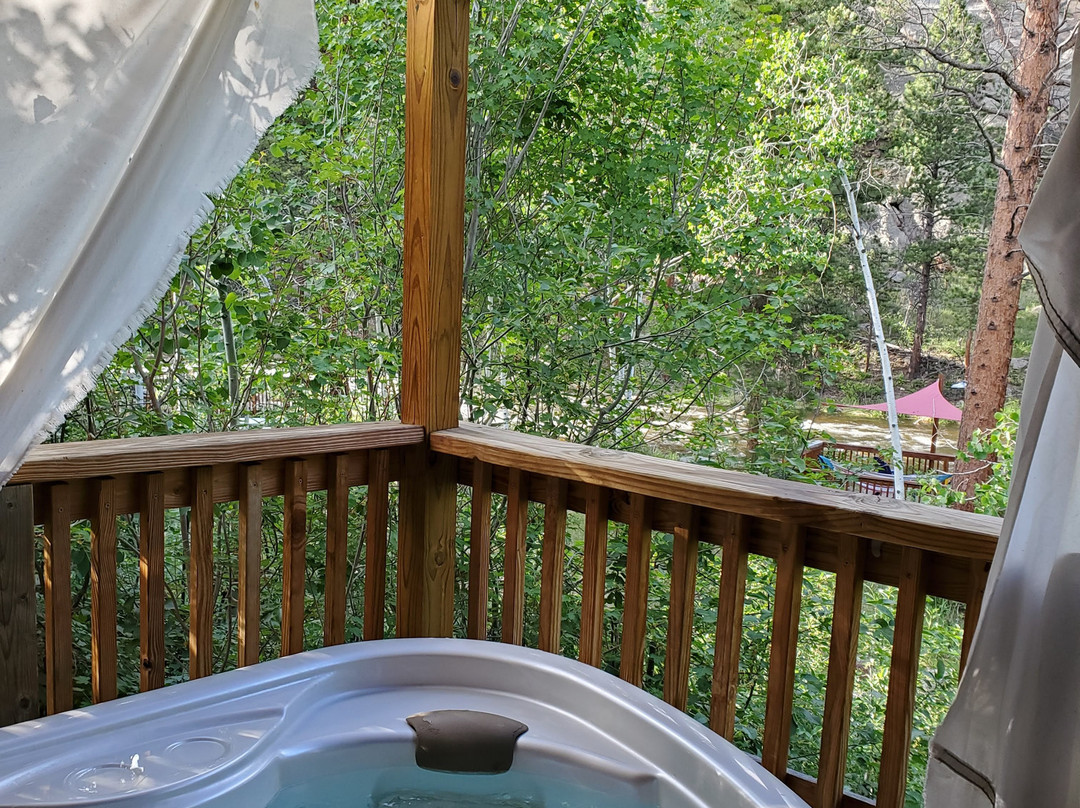 Dripping Springs Resort主图