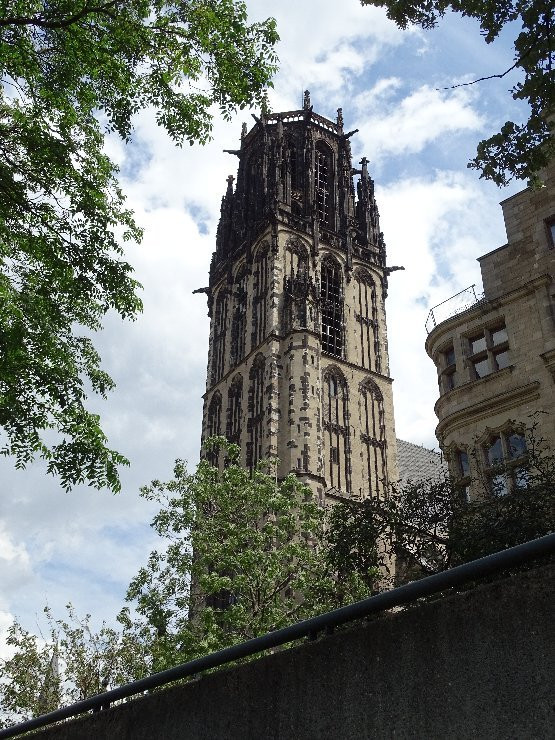 Salvatorkirche景点图片