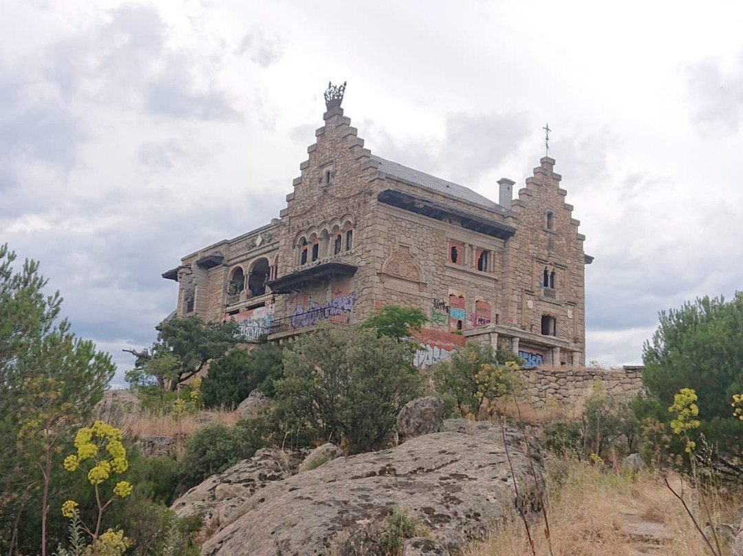 Casa-Palacio del Canto del Pico-托雷洛多内斯必去景点