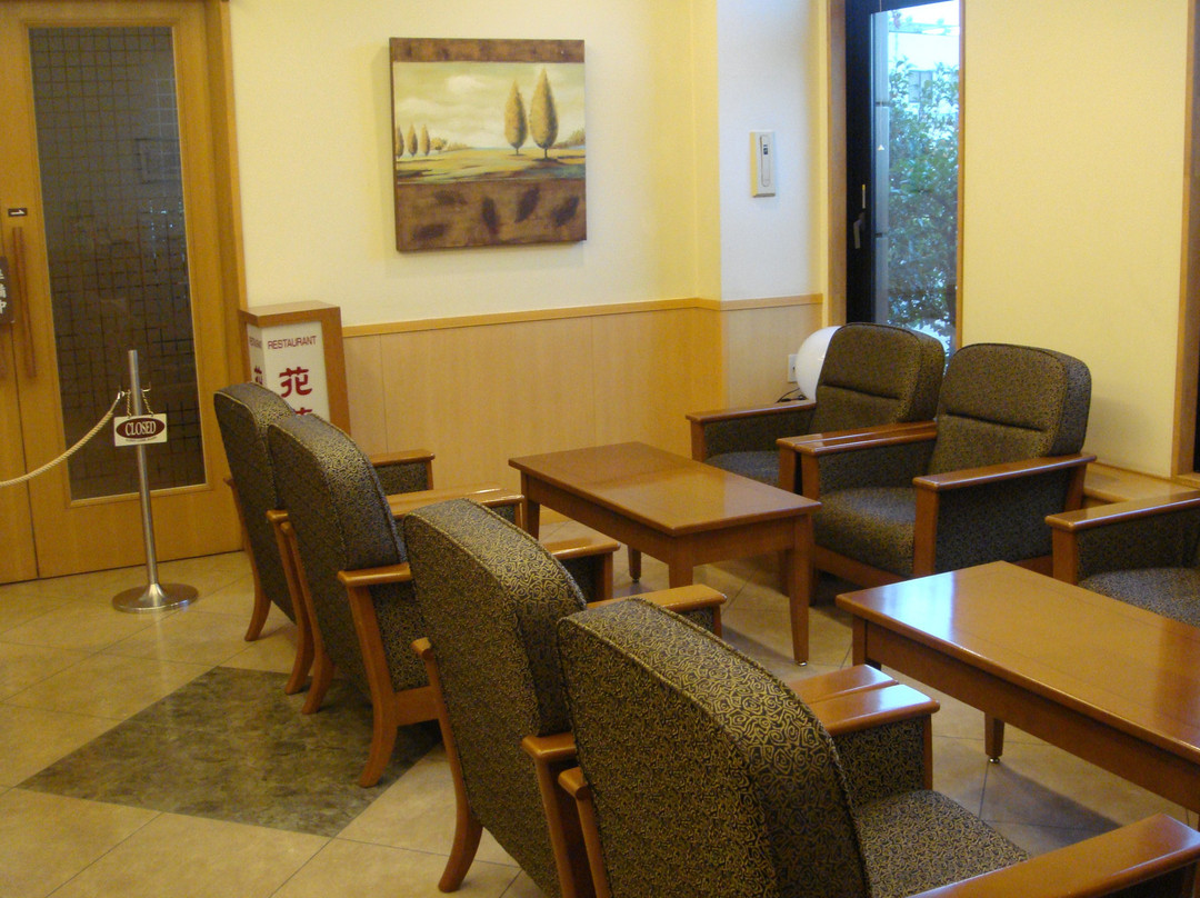 三条市站前酒店主图