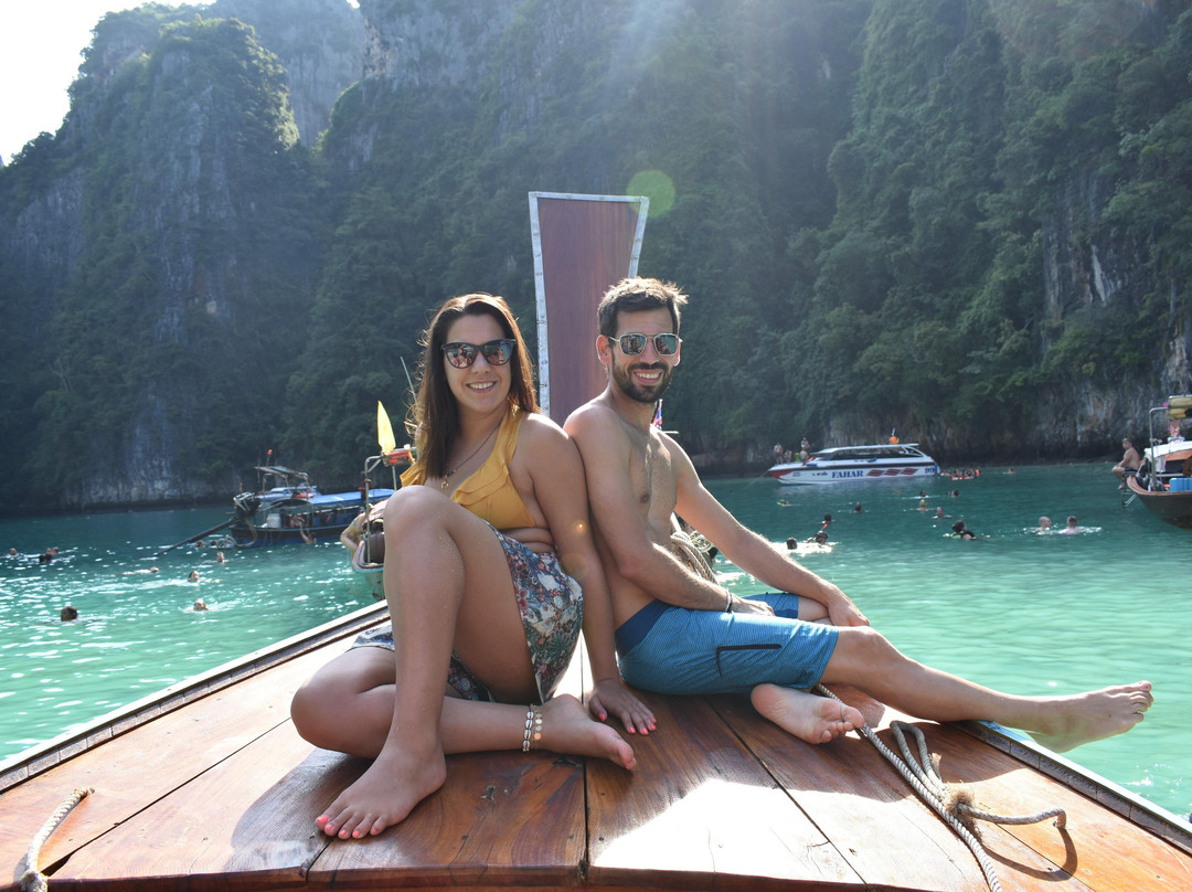 Phi Phi Island Tours Company景点图片