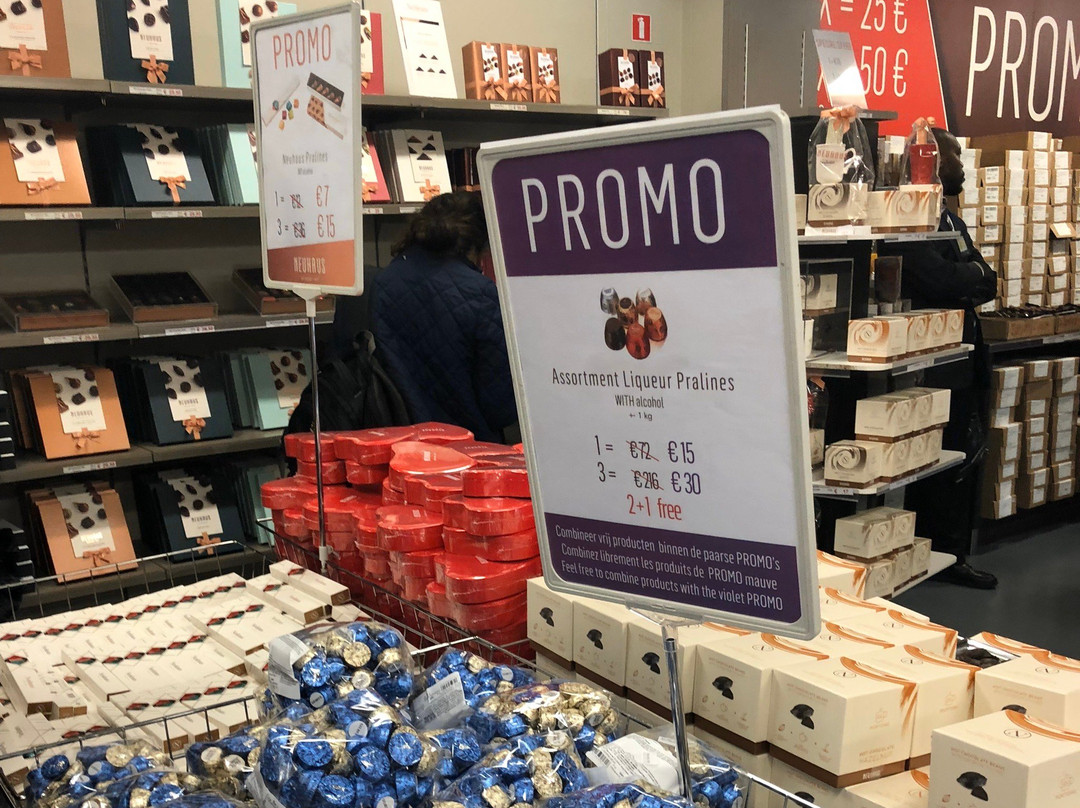 Neuhaus Factory Shop-Vlezenbeek必去景点