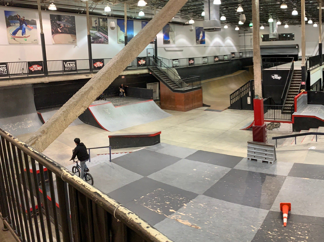 橙郡主题商店-橘子郡必去景点