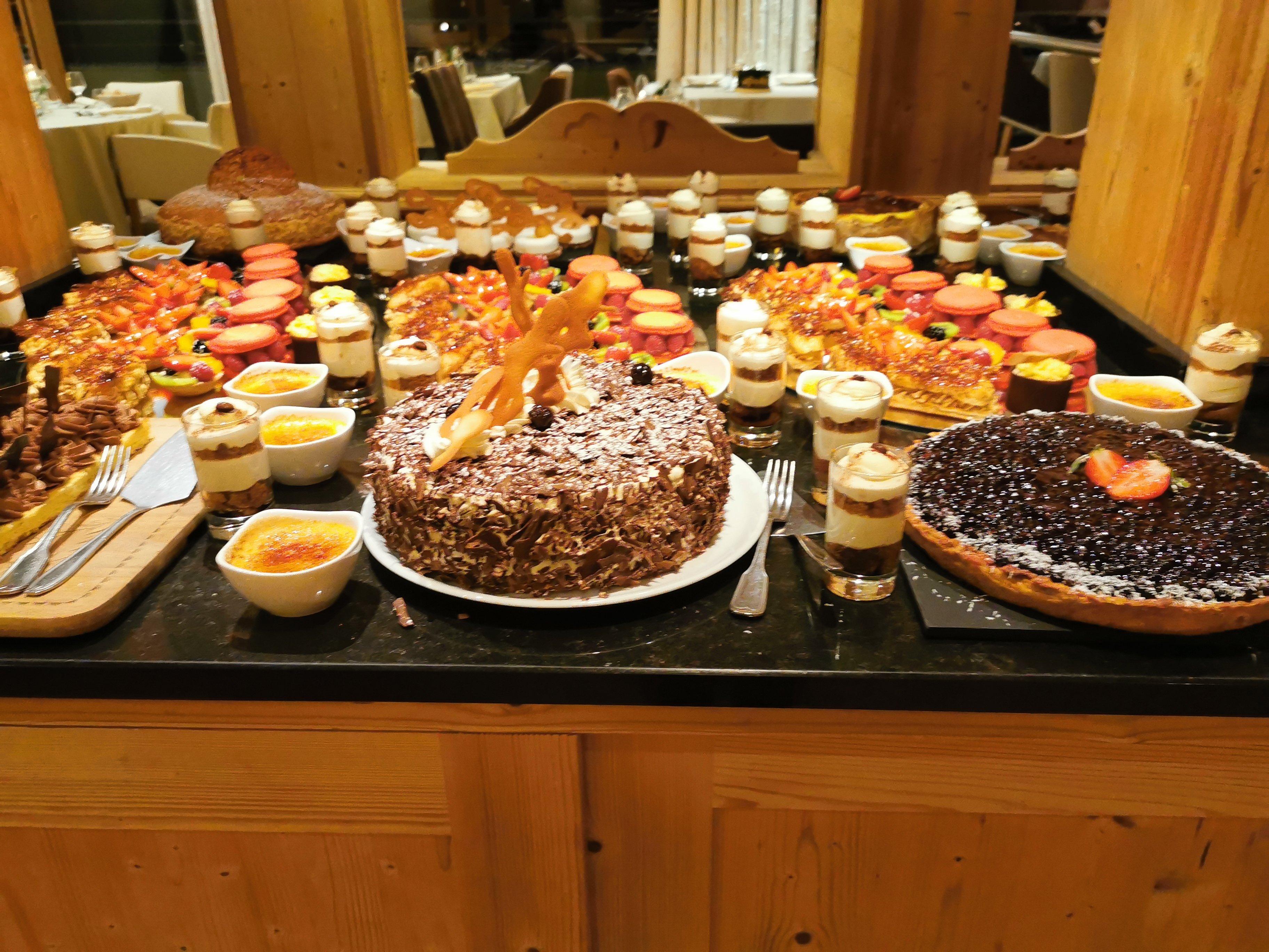 Chalet-Hotel Alpina-餐饮