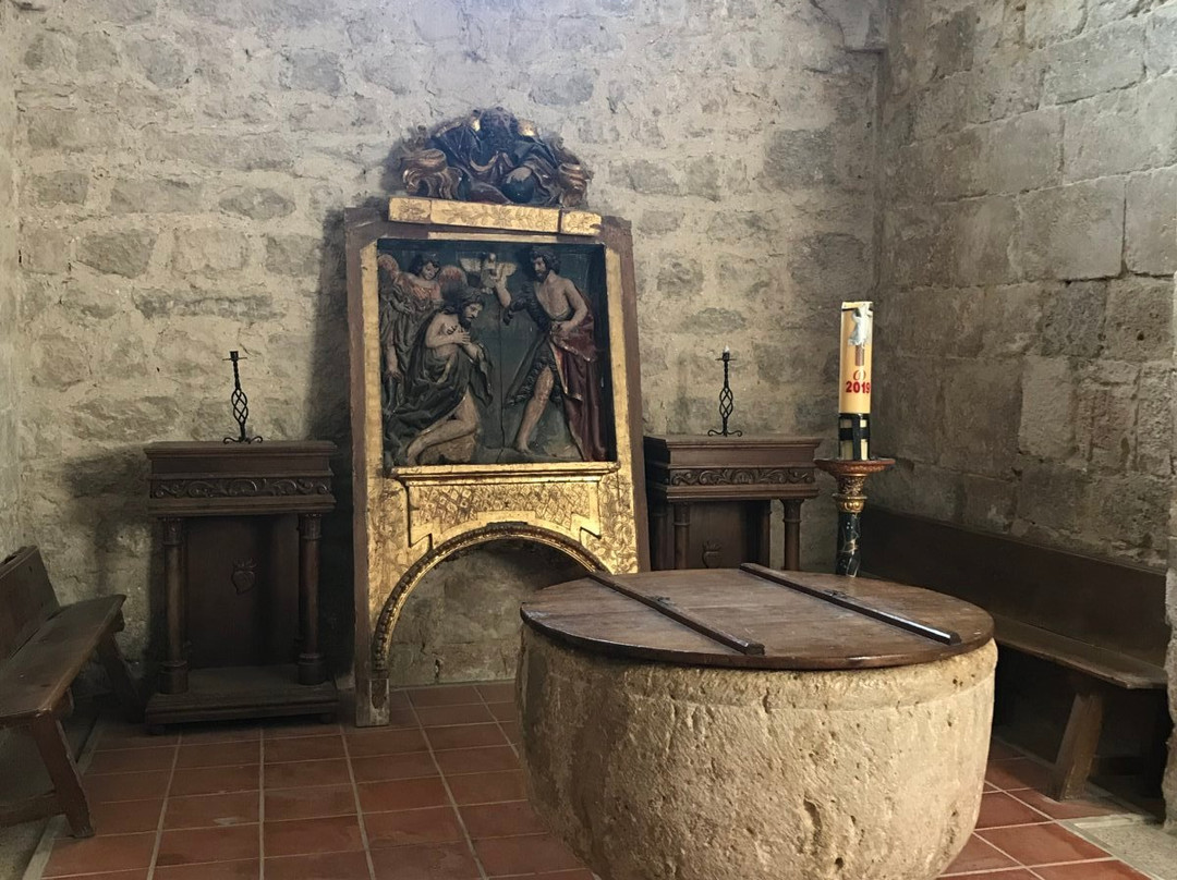Iglesia De Santa María景点图片