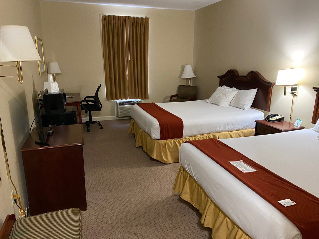 Plantation Oaks Suites & Inn主图