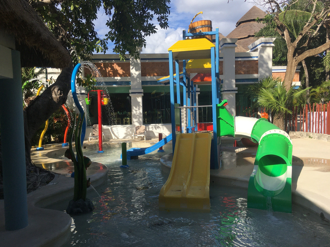 Grand Park Royal Cozumel主图