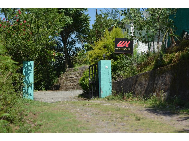 Writers Hill, Sirmour主图