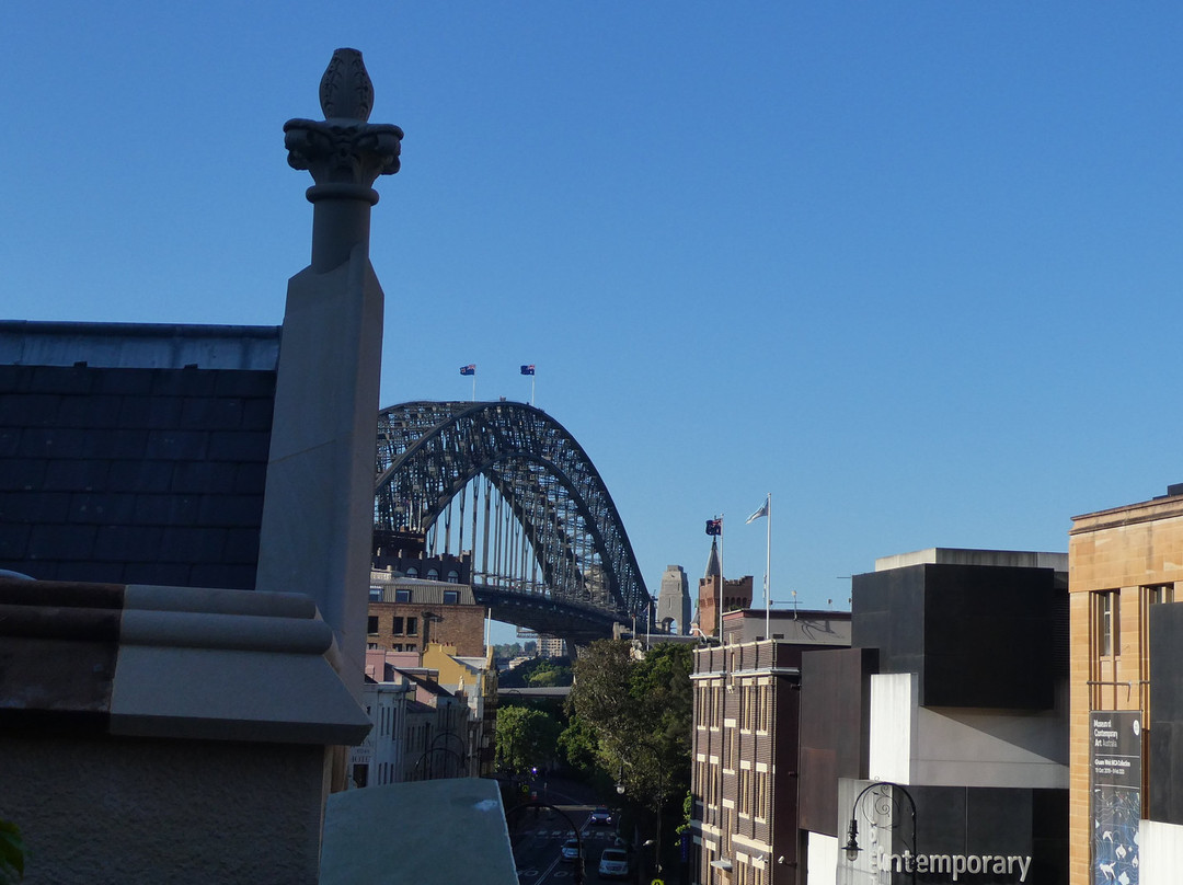 拉塞尔精品酒店主图