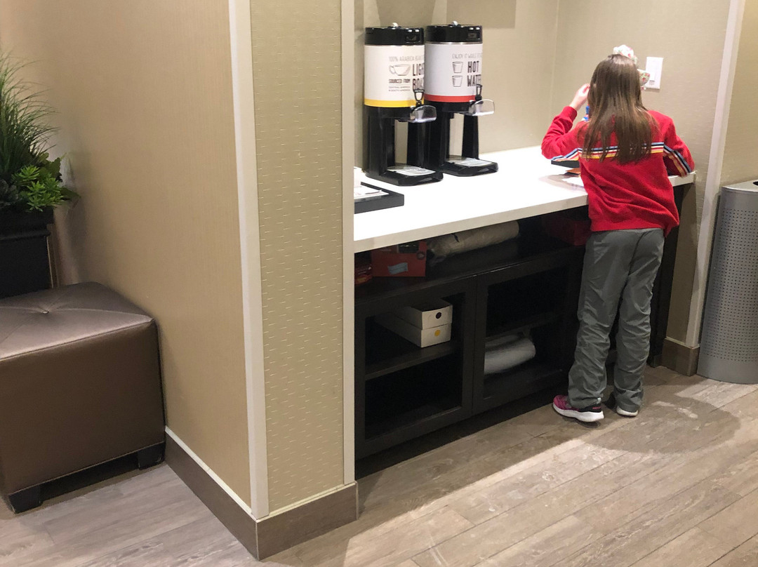 Hampton Inn & Suites by Hilton Bolton主图