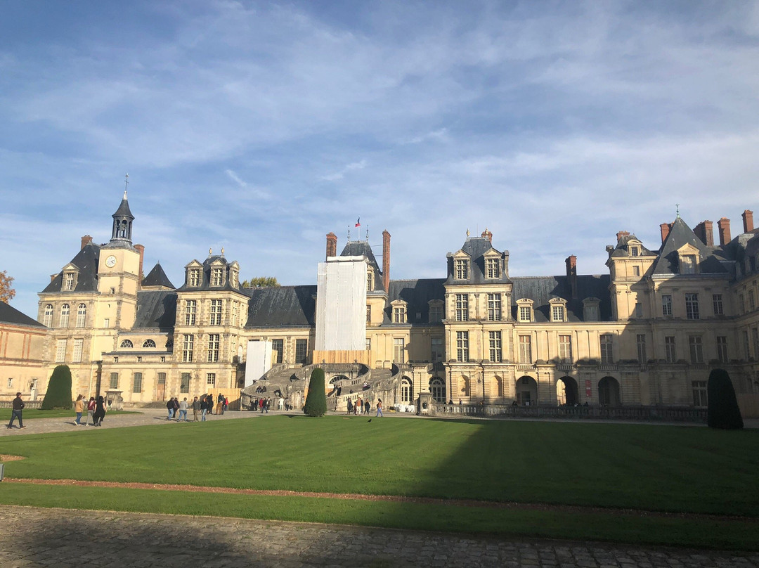 德隆德里斯酒店主图