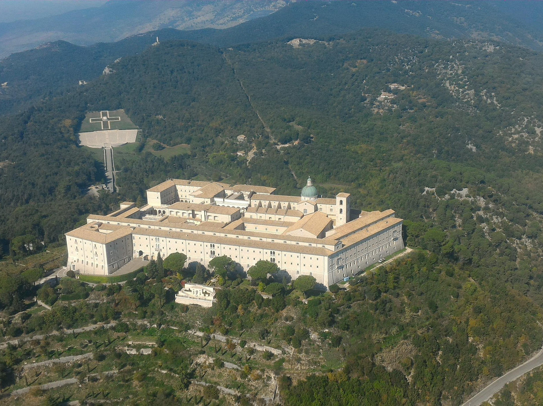 Elerent-卡西诺必去景点