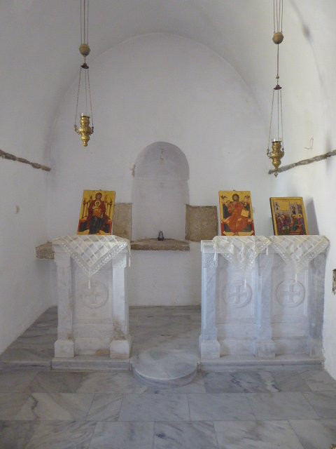 Panagia Ekatondapiliani景点图片