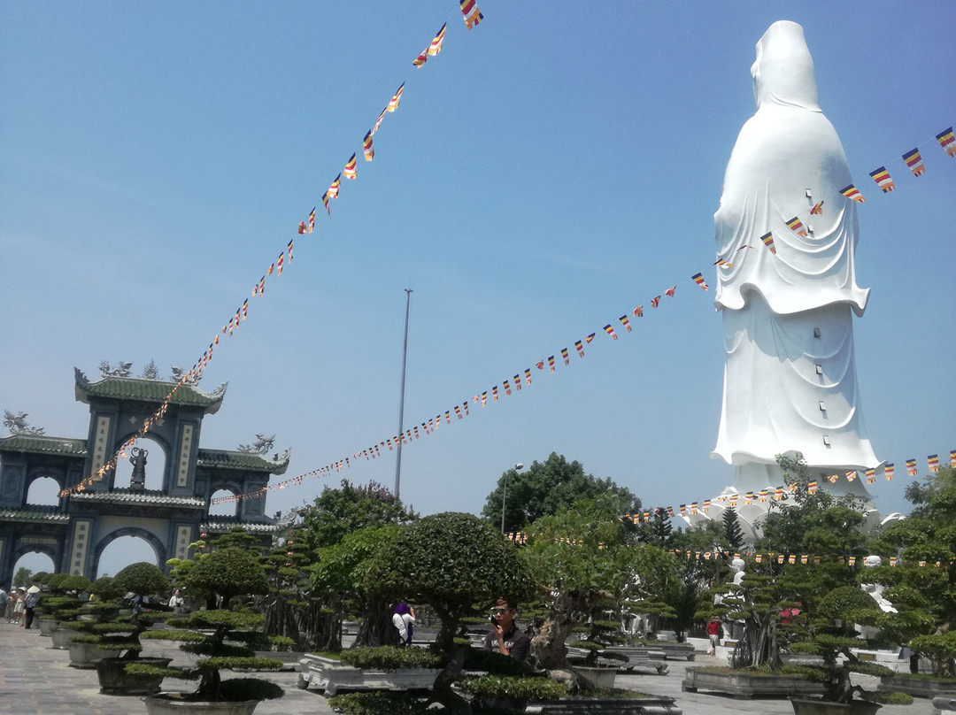 岘港观音像-岘港必去景点