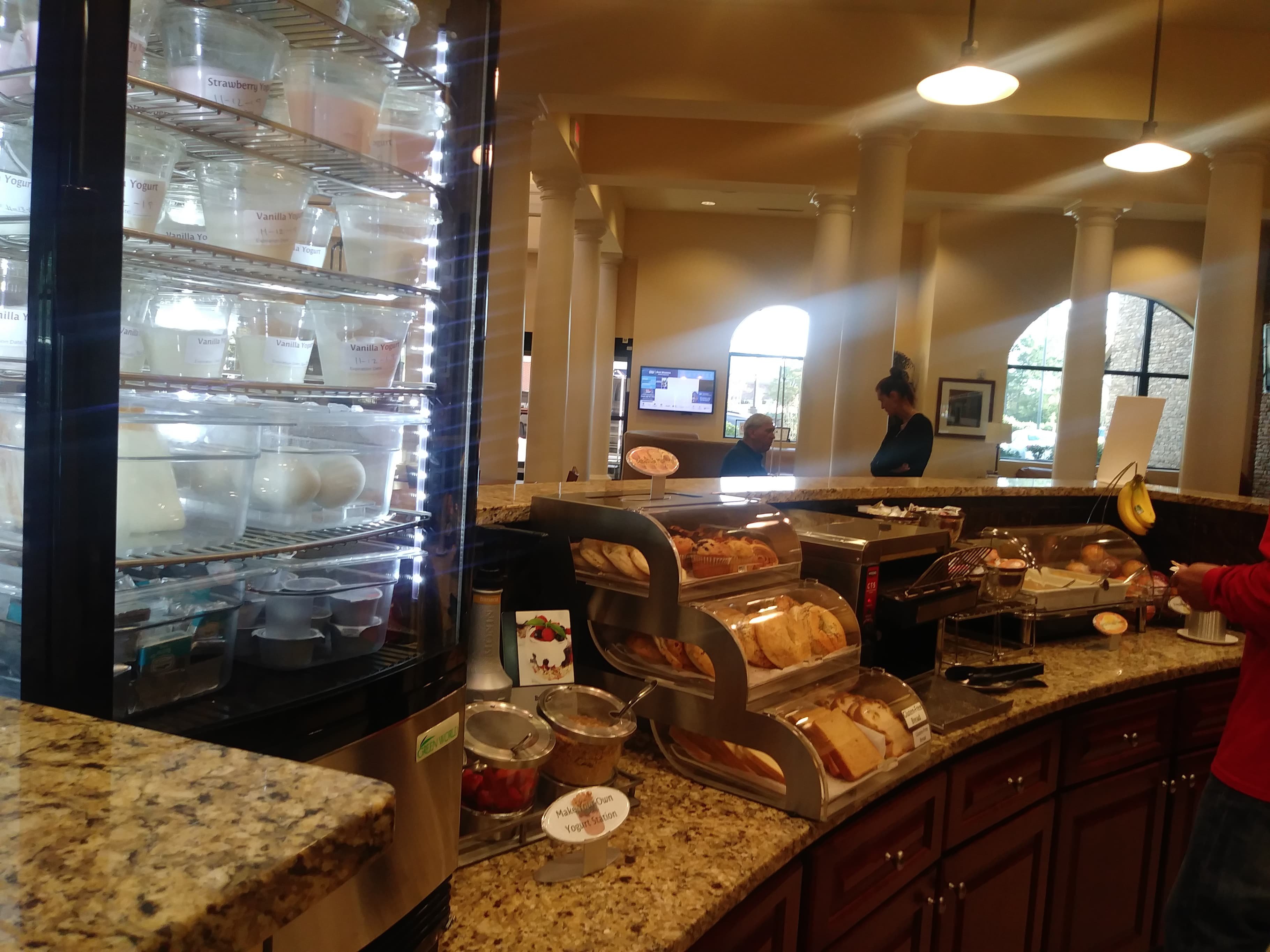 Best Western Plus Westgate Inn & Suites-餐饮