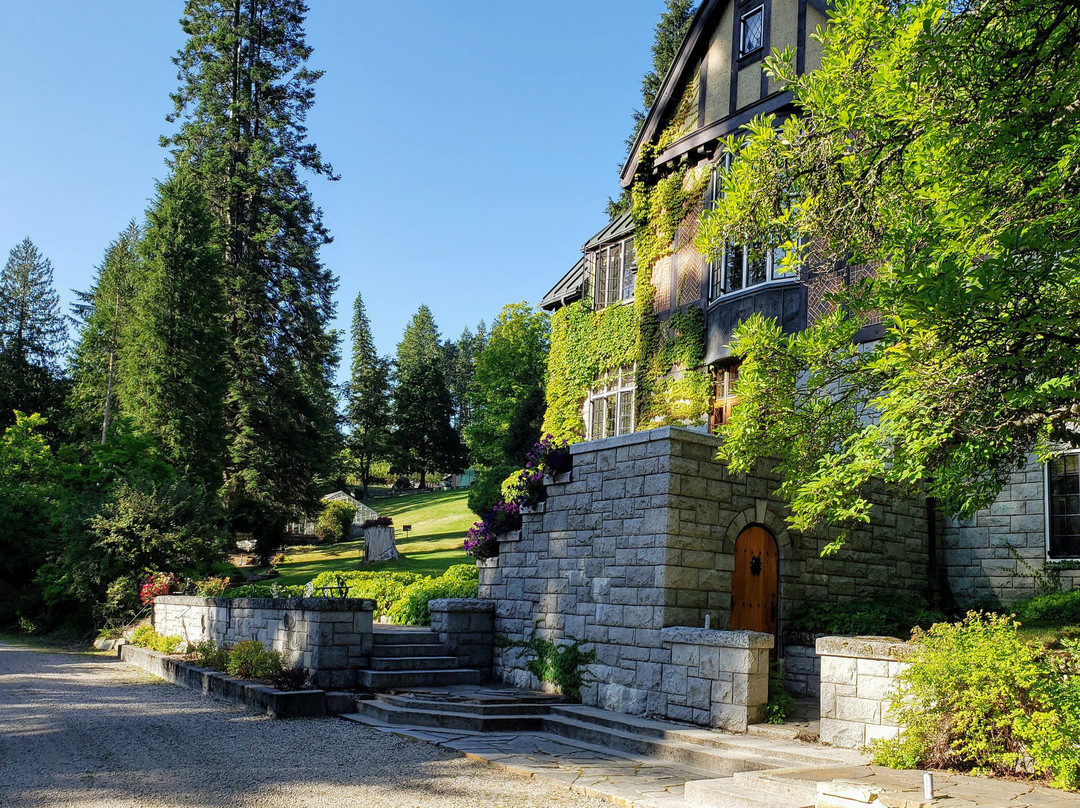 The Blaylock Mansion主图