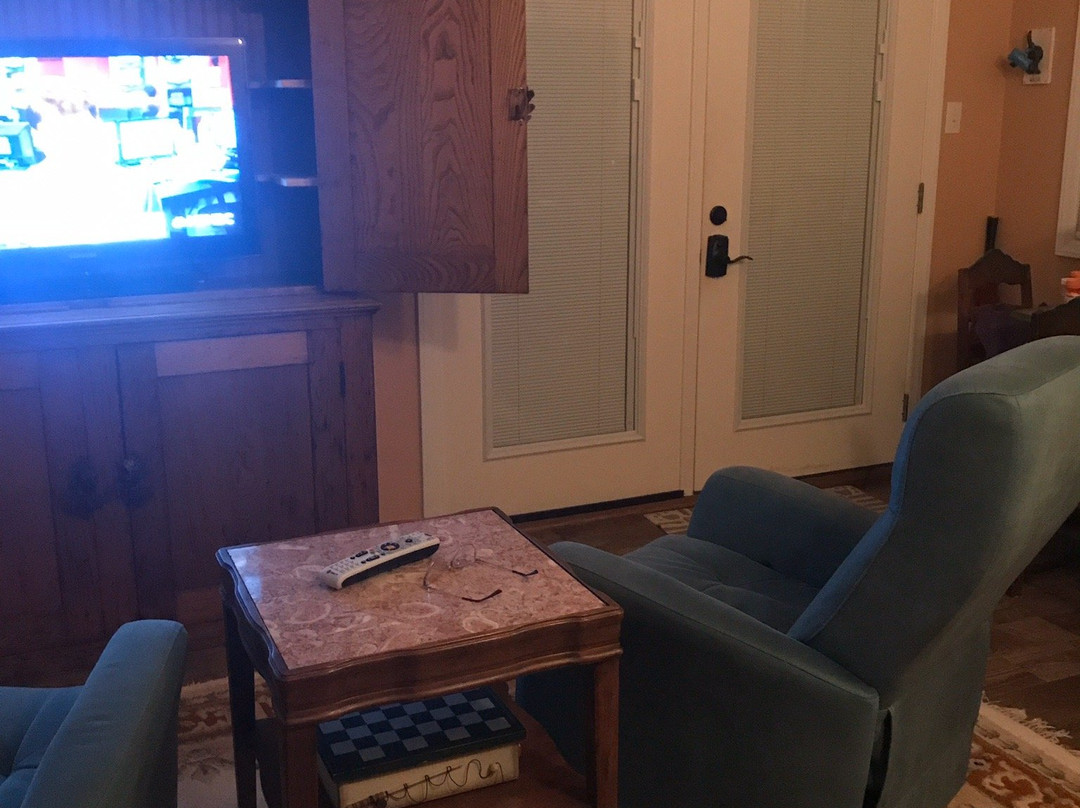 Between Water & Main Bed & Breakfast主图