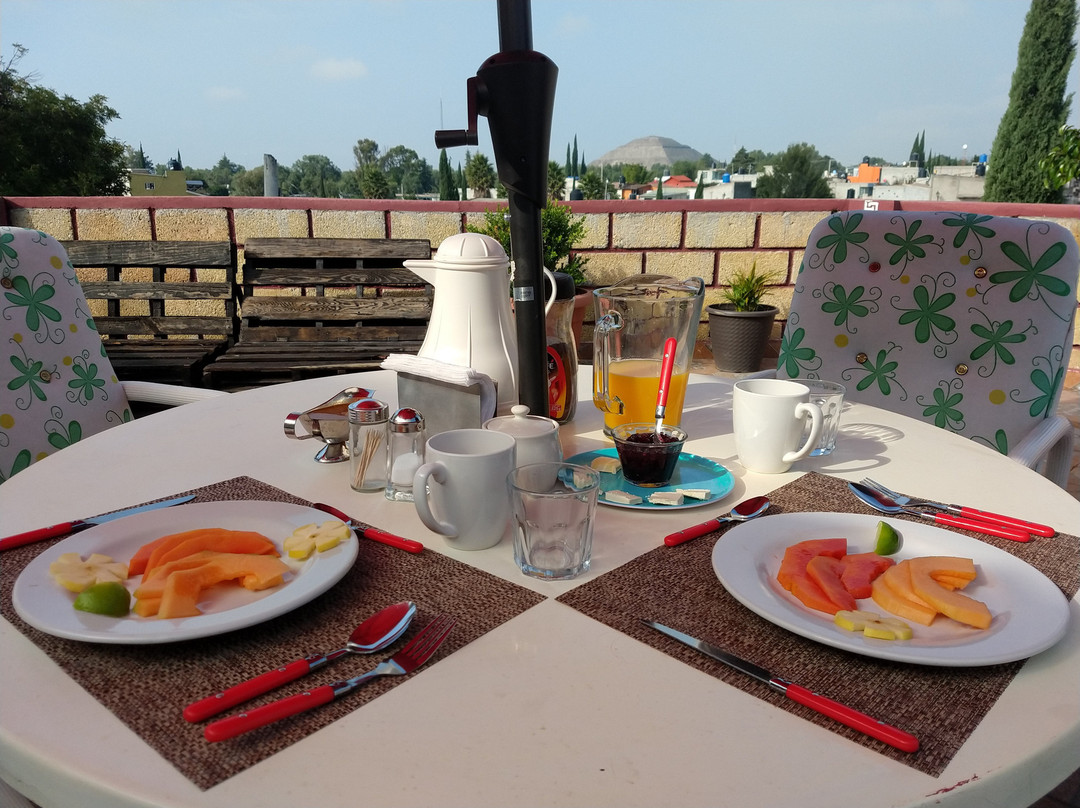 Villa Victoria Piramides主图