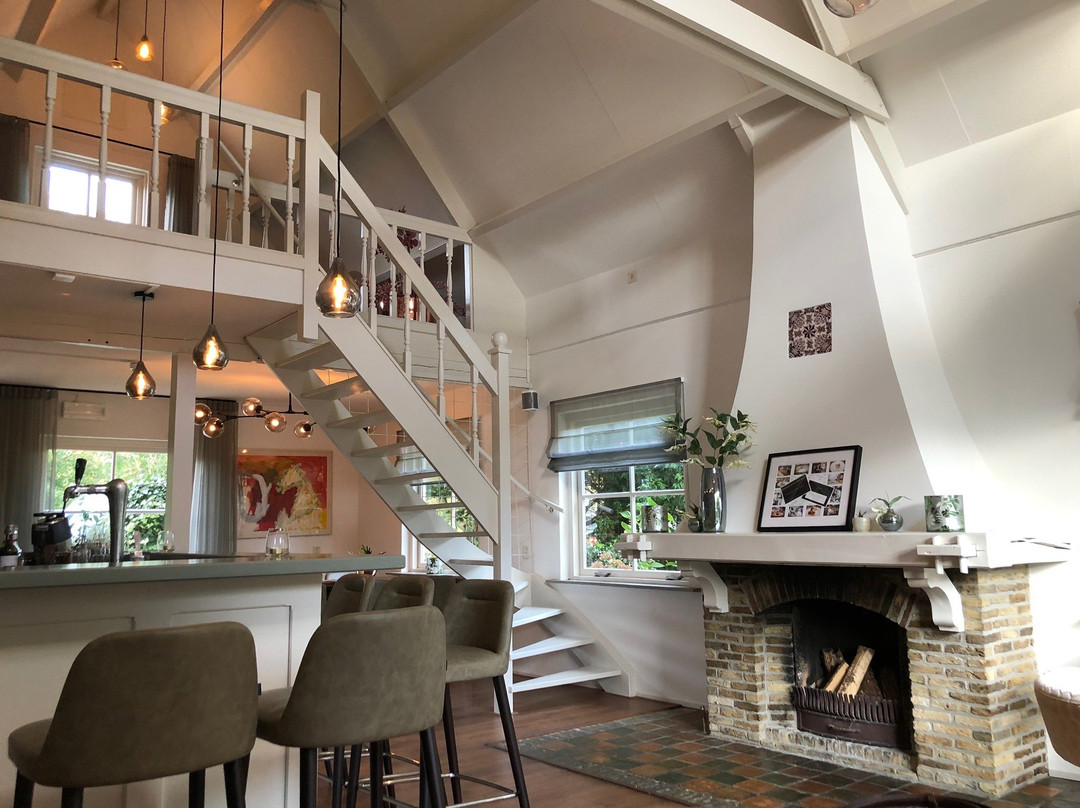 Hotel Brasserie Rebecca主图