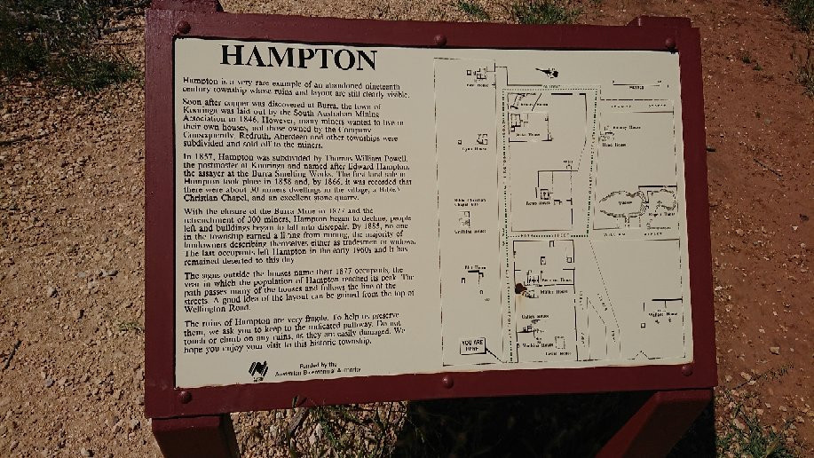 Hampton Township Ruins景点图片