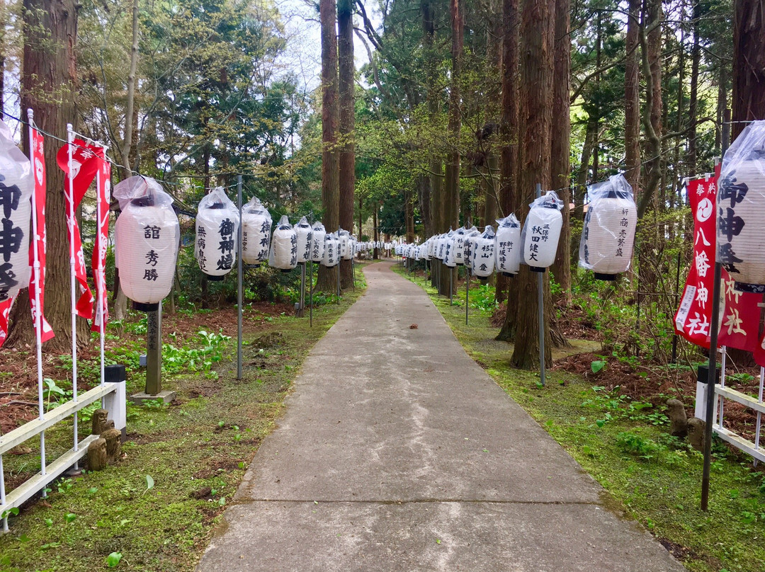 Hachiman Shrine景点图片