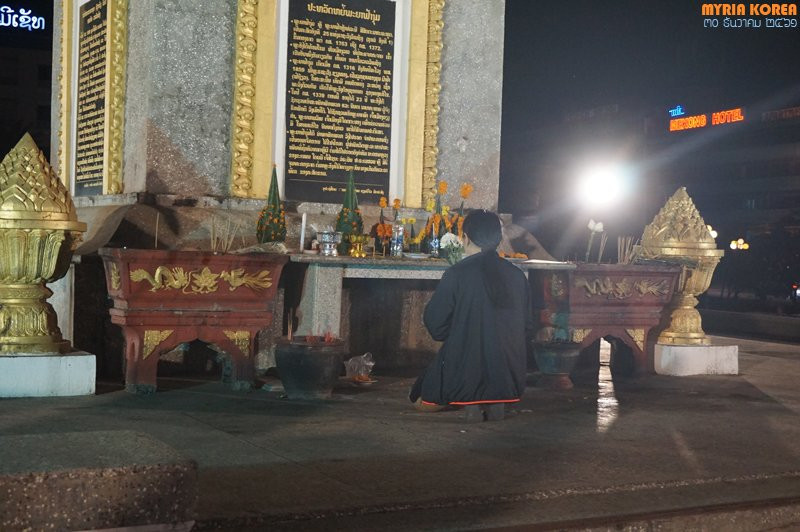 Fa Ngum Statue-万象必去景点