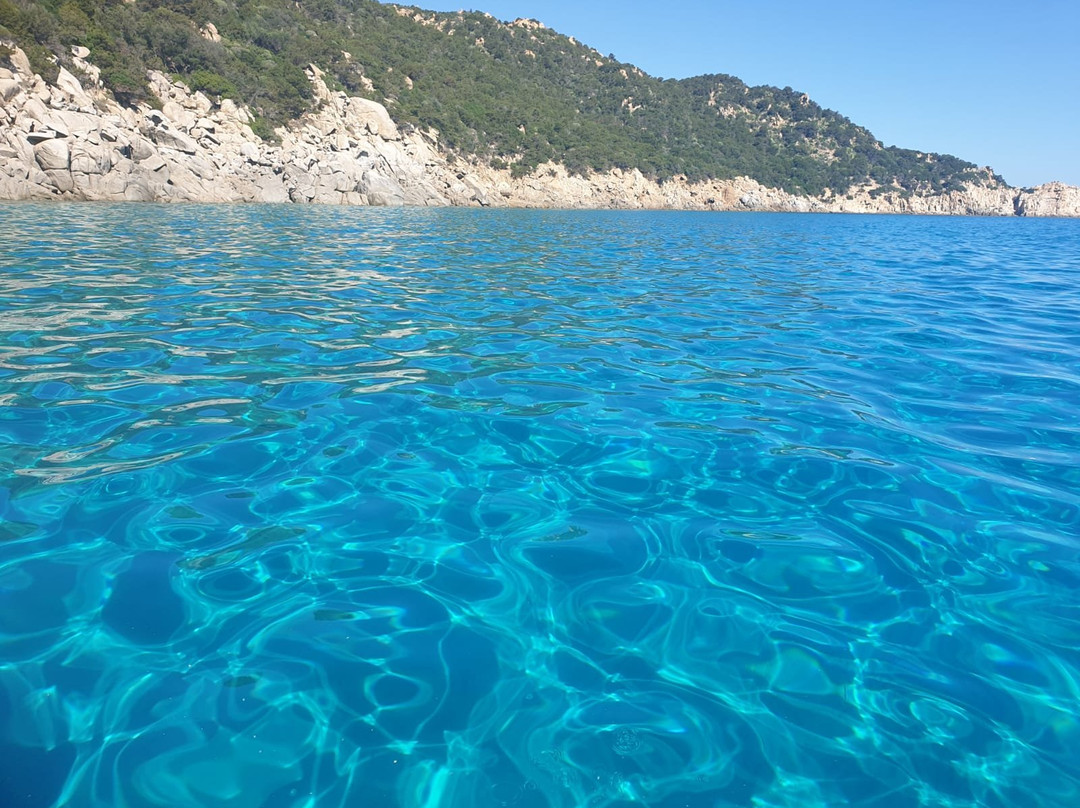 Asterias-Cala Sinzias必去景点
