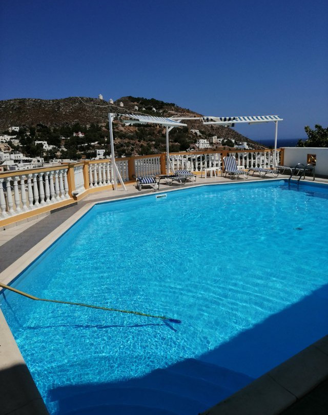 伊拉芙特瑞拉酒店主图