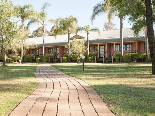 波高尔宾村 酒店主图