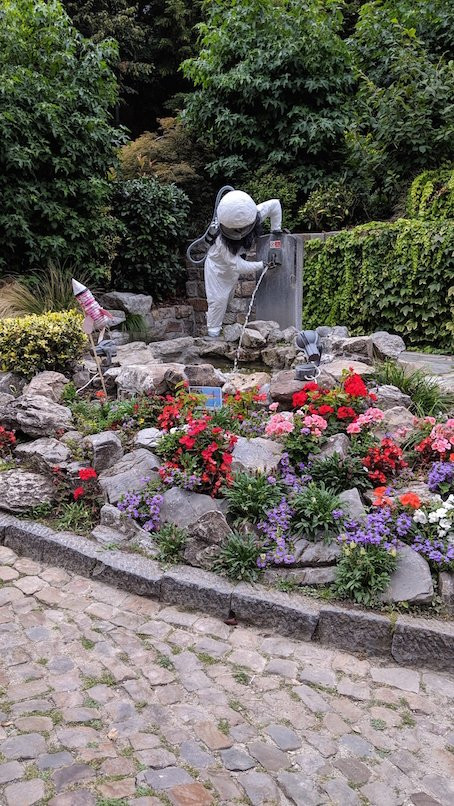 Le Ropieur-蒙斯必去景点