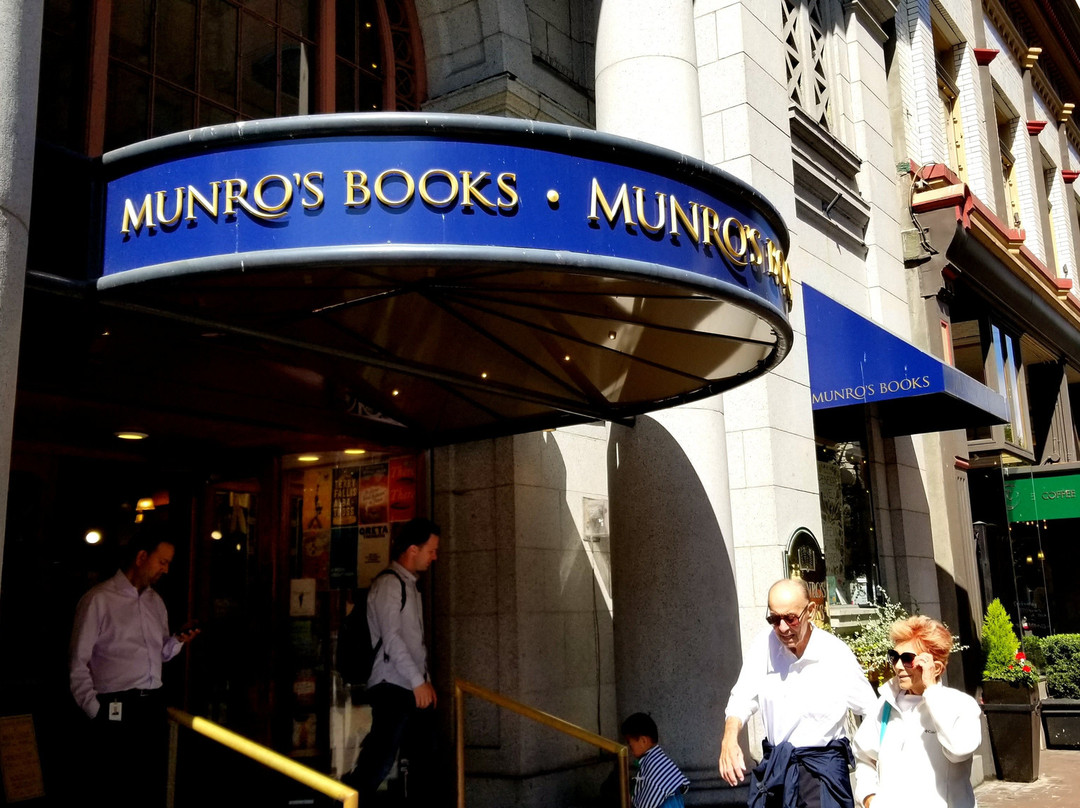 Munro's Books景点图片