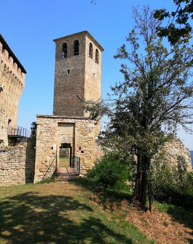 Castello Di Sarzano景点图片