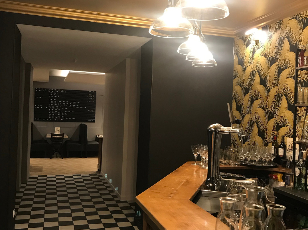 Lesneven旅游攻略图片