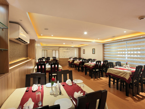 普什帕克格兰德酒店主图