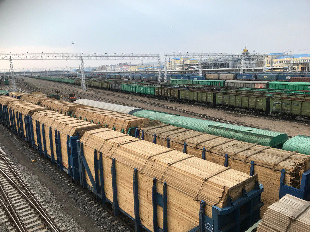 满洲里火车头广场-满洲里市必去景点