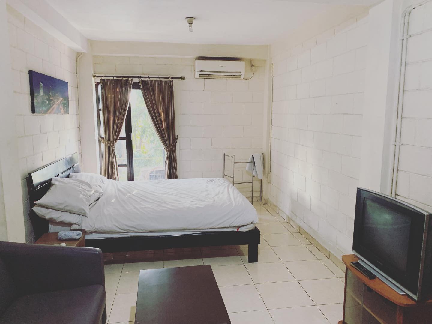 吉纳里公寓-官方