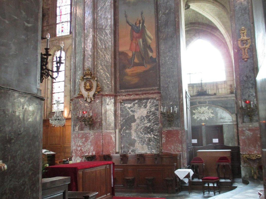 Eglise St Jacques-贡比涅必去景点