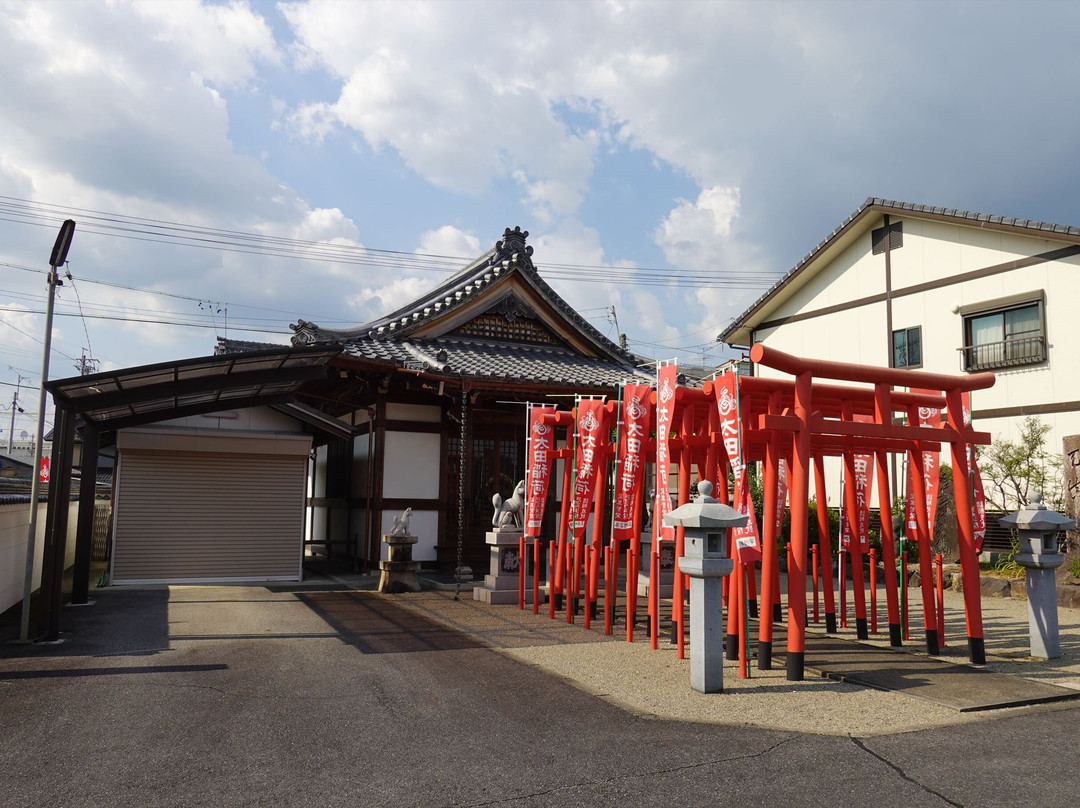 Otainari Shrine景点图片
