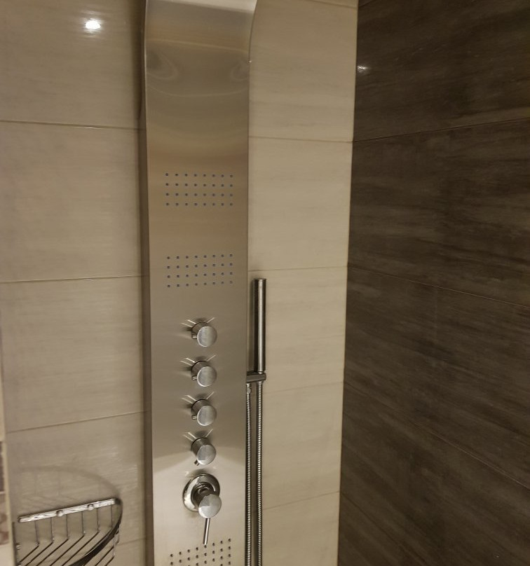 MIkes Apartments主图