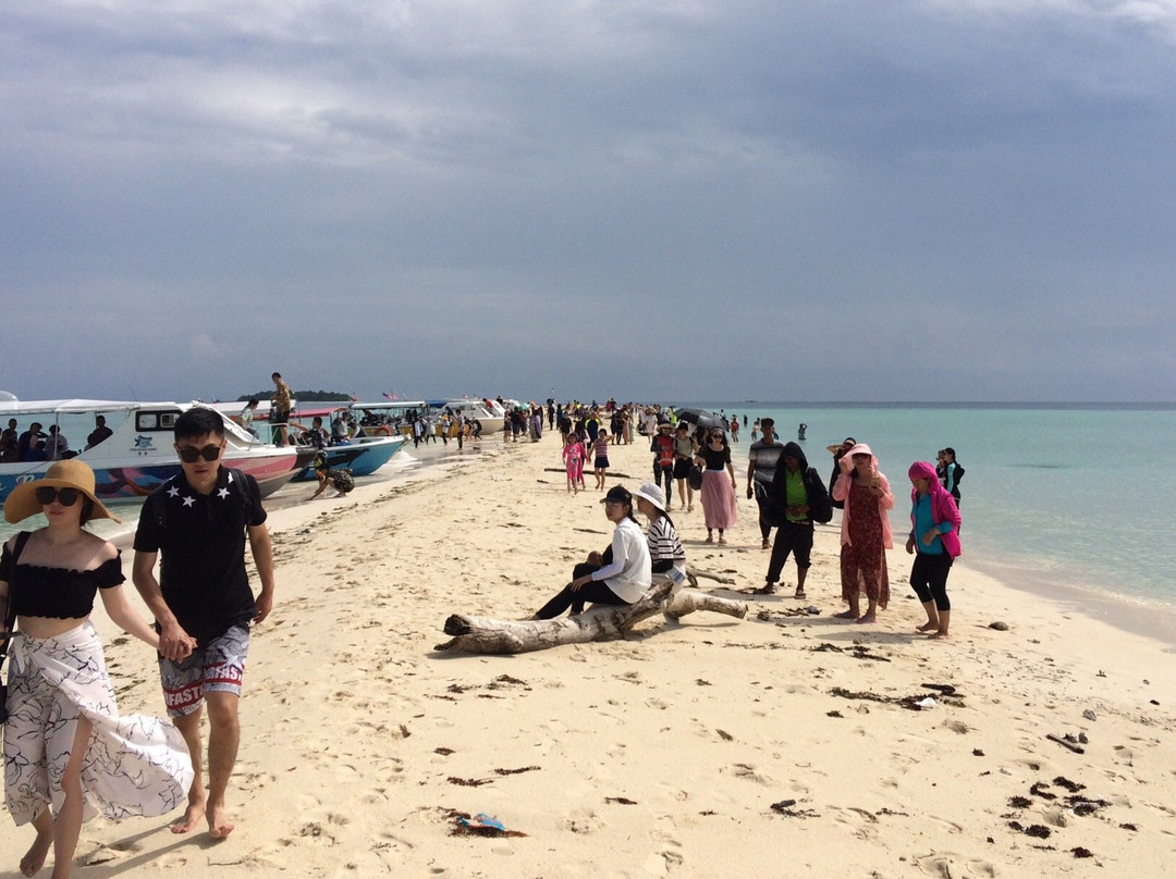 Tun Sakaran Marine Park景点图片