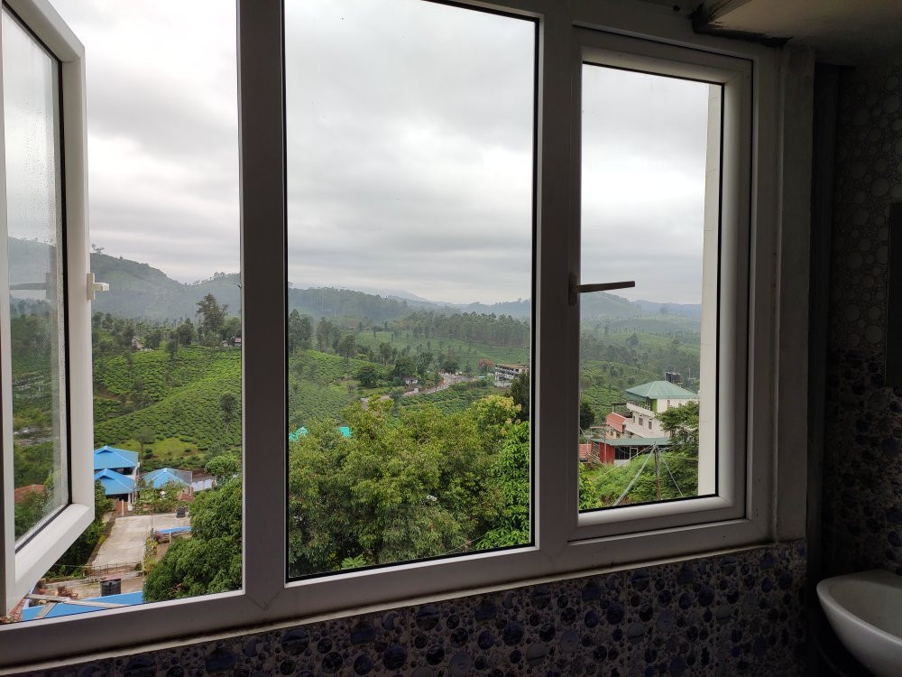 Sri Nandha Luxury Comfort主图