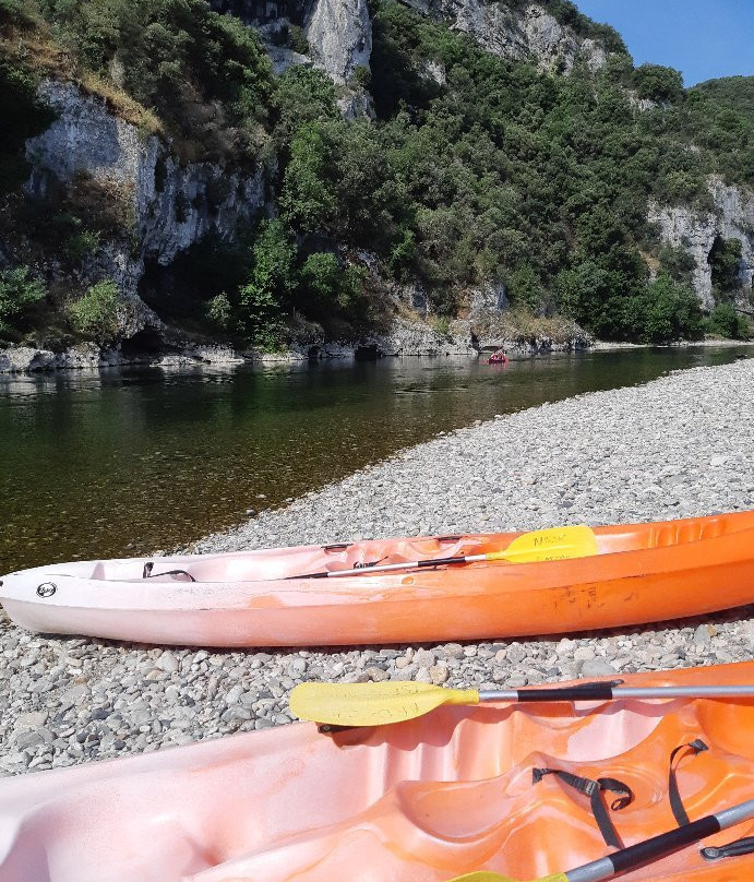 Canoe Ardeche Bateaux-瓦隆蓬达尔克必去景点