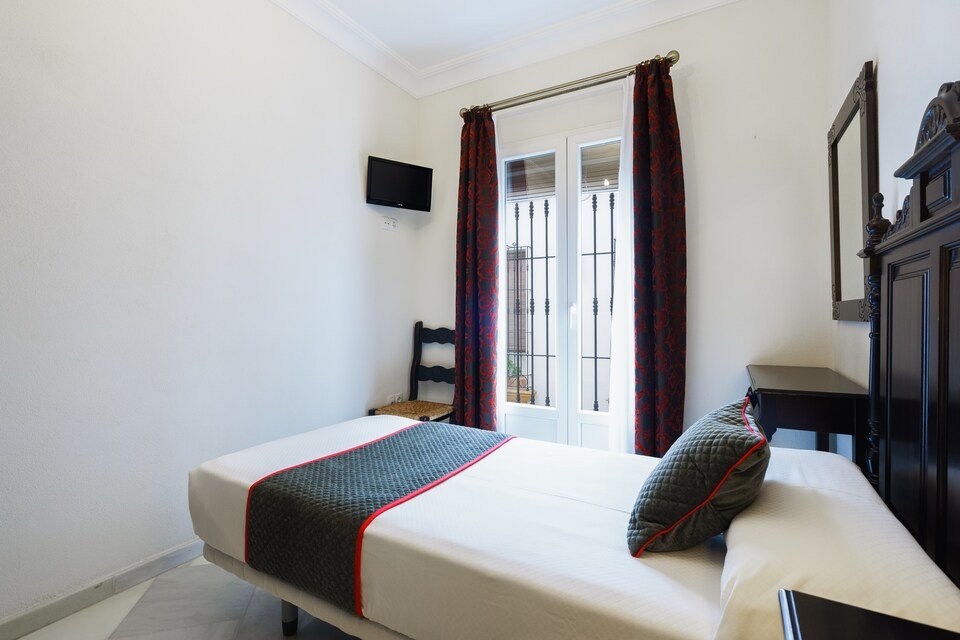 Hostal Ciudad Trigueros-官方