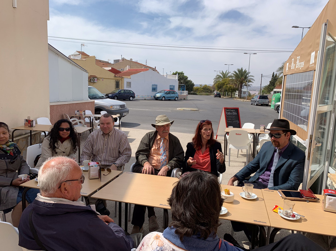 BAR BURGOS-托雷维耶哈必去景点