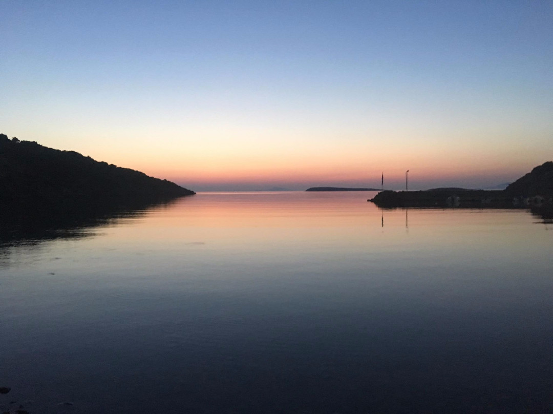 Agia İrini Beach-希俄斯必去景点