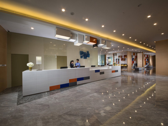 汇融广场智选假日酒店主图