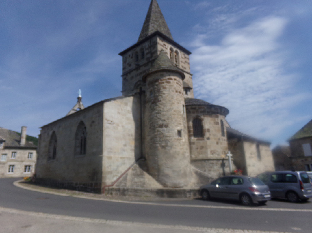 Eglise Saint Pierre De Menet景点图片