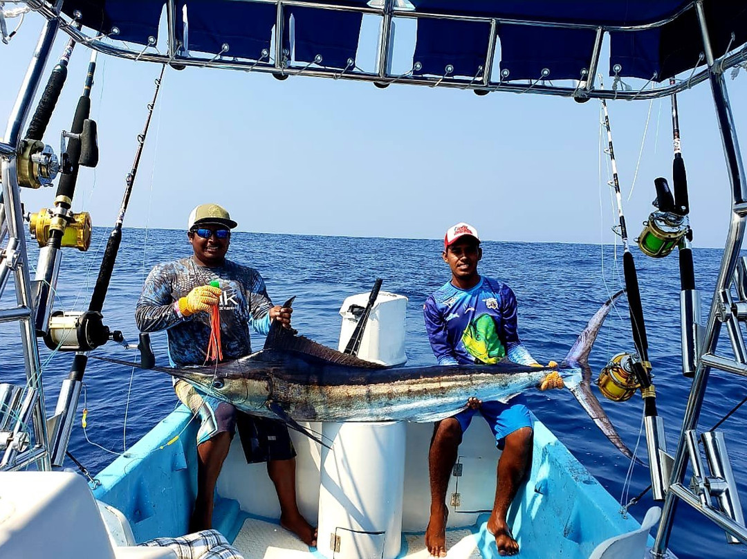 Huatulco Fishing Eduardo-Crucecita必去景点