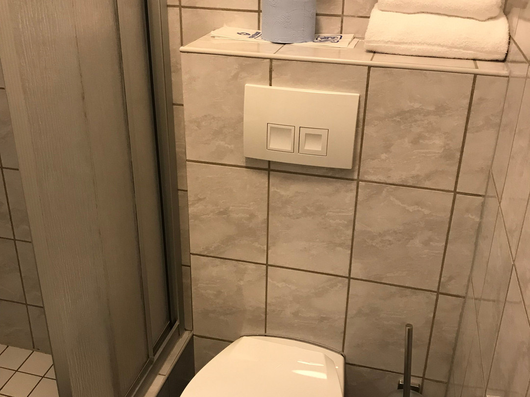 Schwalbennest, Zum主图