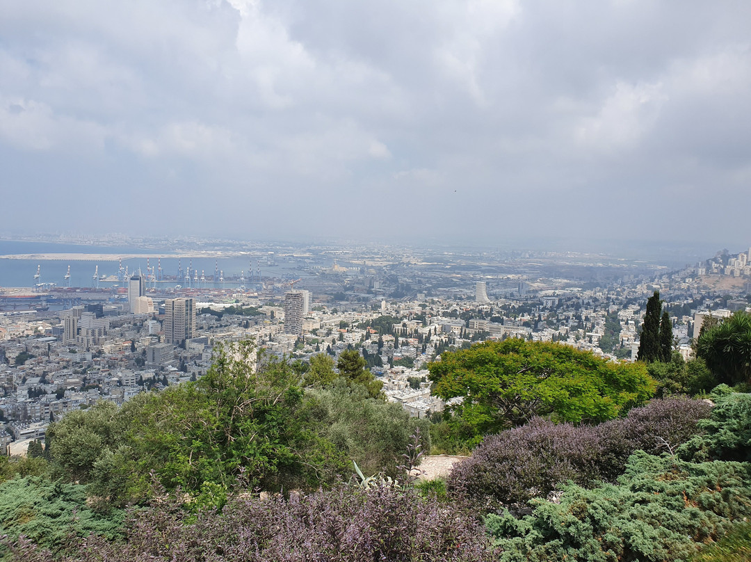 Yefe Nof Street-Haifa必去景点